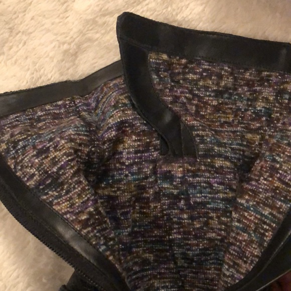 Black Kenzie leather boots with buckles, stud, and ruffle details - Picture 11 of 13